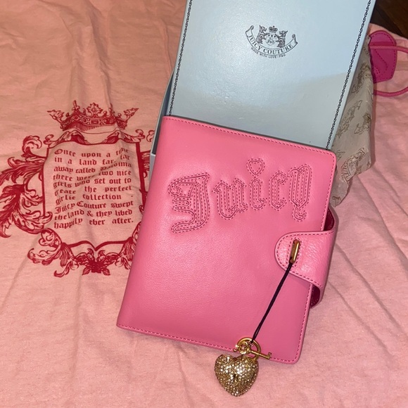 New VINTAGE Y2K JUICY COUTURE PINK LEATHER JOURNAL NOTEBOOK DIARY SWAROVSKI LOCK - Picture 2 of 15